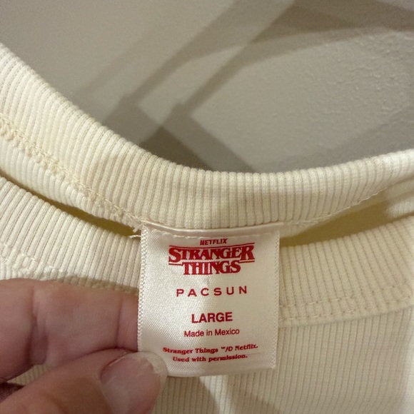 PacSun Stranger Things  Raglan Tee - Picture 3 of 3